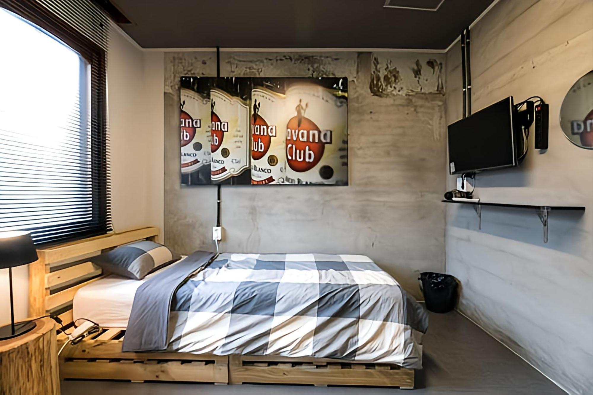 Mido Hostel Seogwipo Exteriör bild