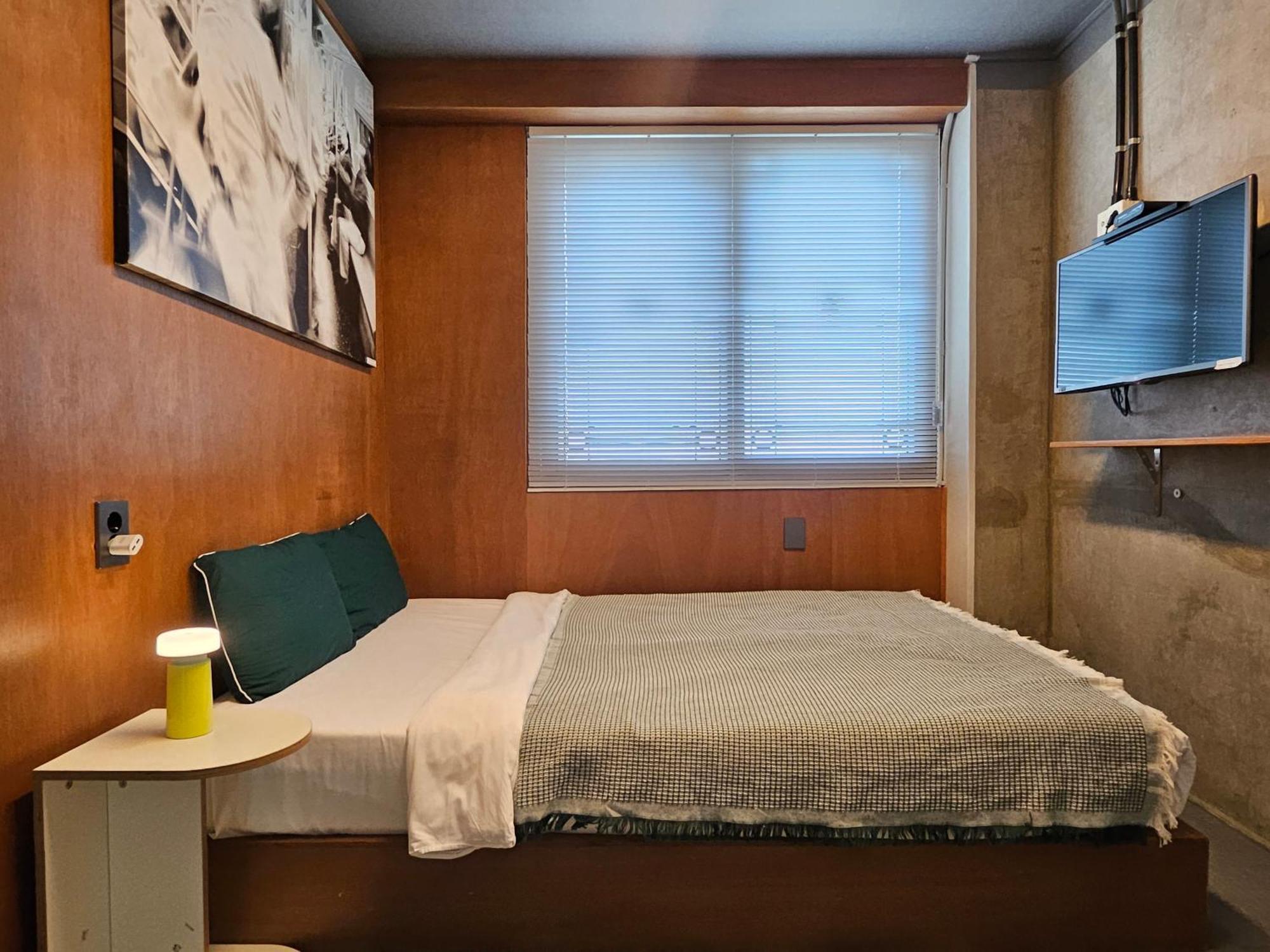 Mido Hostel Seogwipo Exteriör bild