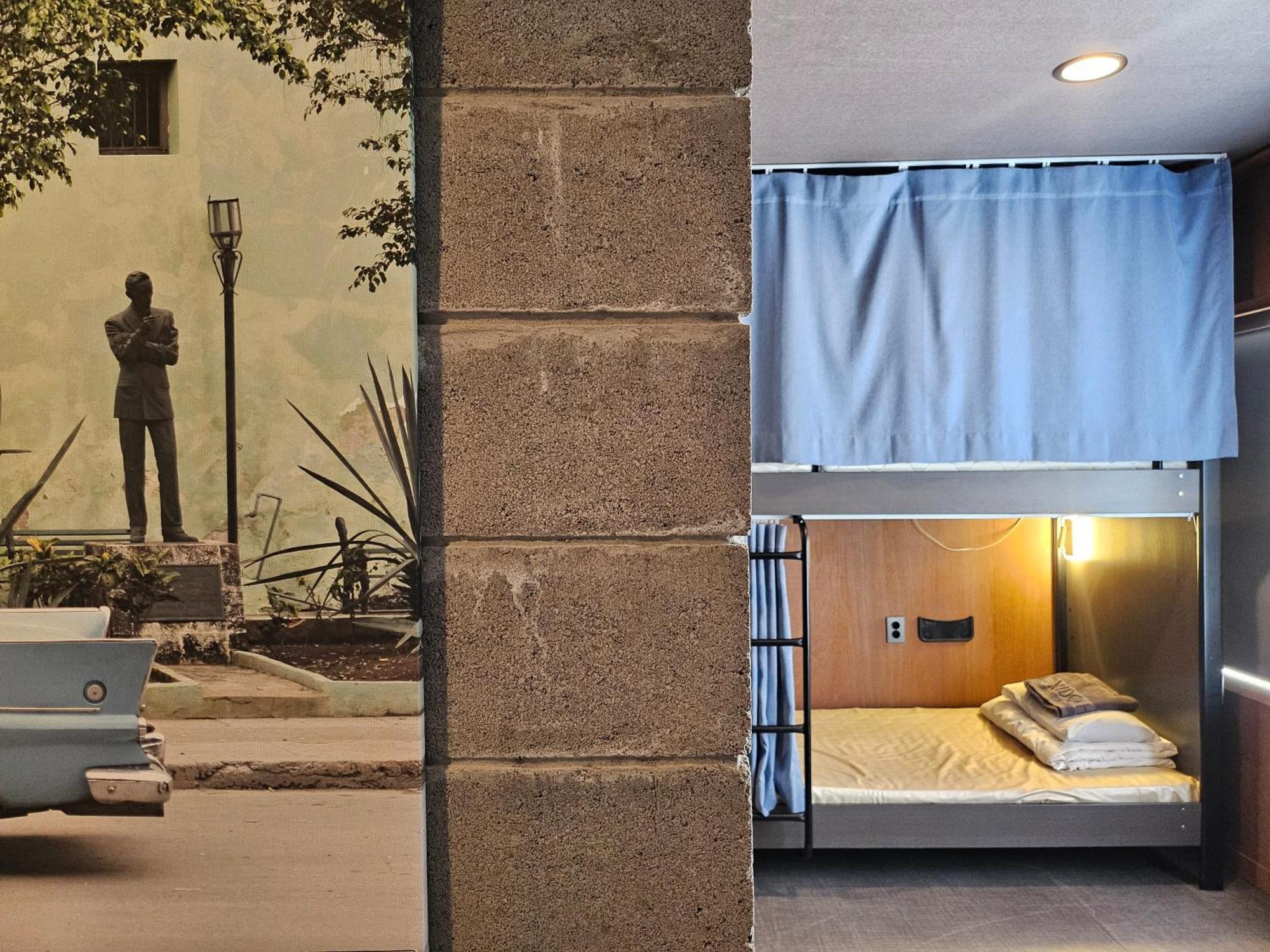 Mido Hostel Seogwipo Exteriör bild