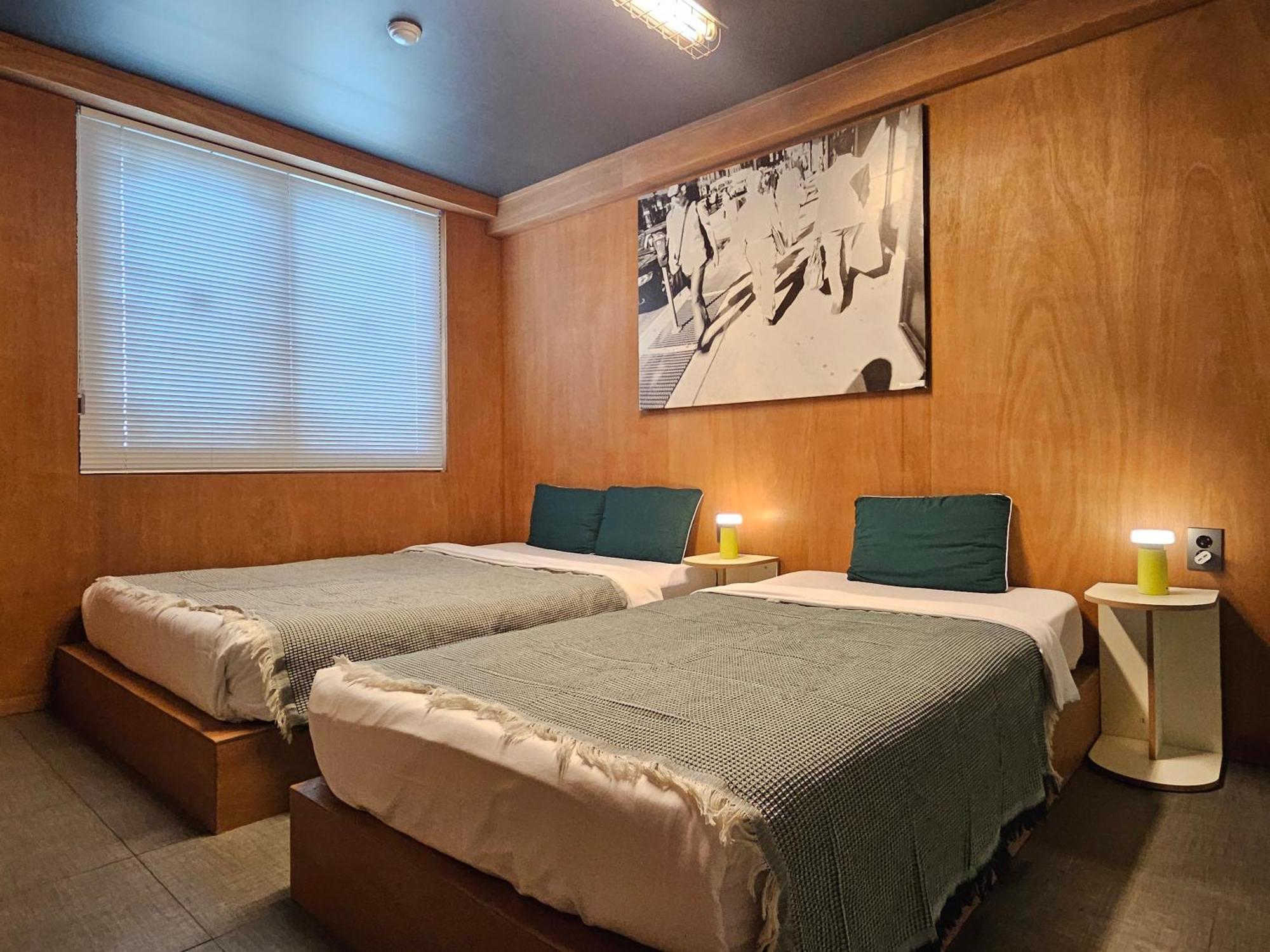 Mido Hostel Seogwipo Exteriör bild
